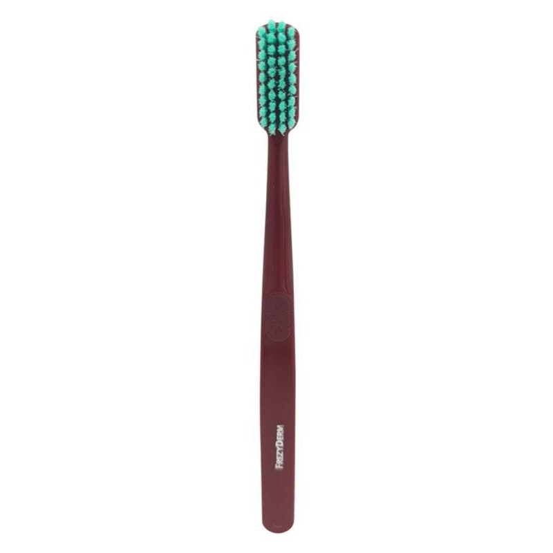 Frezyderm Toothbrush Soft Μαλακή Οδοντόβουρτσα Μπορντώ, 1 τμχ Frezyderm Toothbrush Soft Μαλακή Οδοντόβουρτσα Μπορντώ, 1 τμχ